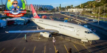 Avião em Porto Alegre terá que ser removido às pressas - Imagem: Divulgação/Avião Alegre