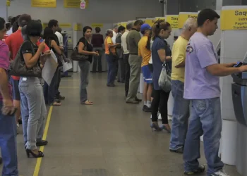 Bancos confirmam mudanças de horário no fim desta semana - Imagem: Valter Campanato/Agência Brasil