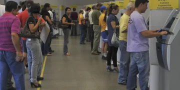 Bancos confirmam mudanças de horário no fim desta semana - Imagem: Valter Campanato/Agência Brasil