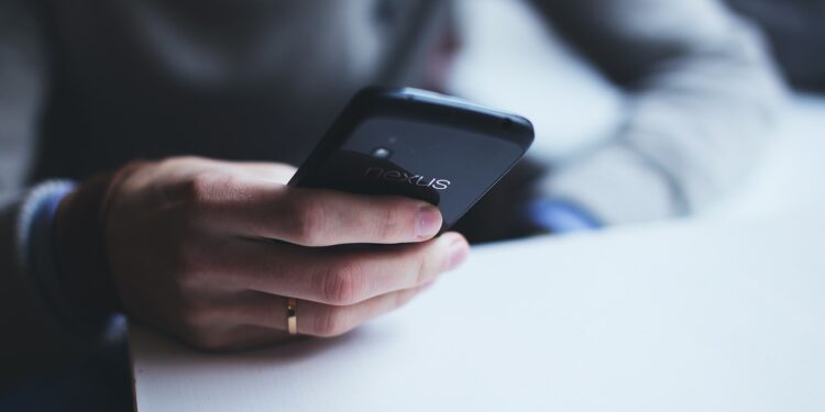 Seu celular usado está guardado? Comunicado para você - Imagem: Pixabay