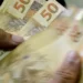 R$ 9 bilhões estão esquecidos nos bancos pelos brasileiros - Imagem: Marcello Casal Jr/Agência Brasil