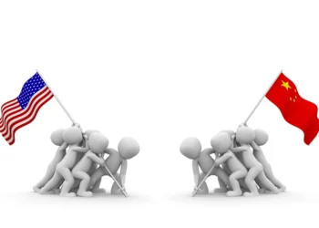 Guerra comercial se intensifica com novos aumentos tarifários entre China e EUA - Imagem: Pixabay