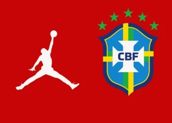 Camisa da Seleção Brasileira tem cor do significado da palavra Brasil - Imagem: Reprodução/Footy Headlines