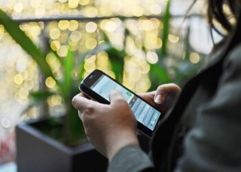 Está for de casa? Sempre deixe seu Wi-Fi do celular desligado - Imagem: Pixabay