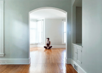 Novo estilo ameaça aposentar o minimalismo frio nas casas