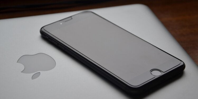 Apple pode passar a lançar dois iPhones por ano - Imagem: Pixabay