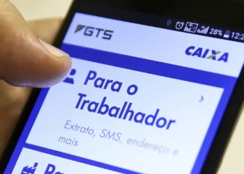 Saque do FGTS em 2025 deixa trabalhadores pulando de alegria - Imagem: Marcelo Camargo/Agência Brasil