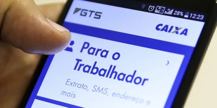 Saque do FGTS em 2025 deixa trabalhadores pulando de alegria - Imagem: Marcelo Camargo/Agência Brasil