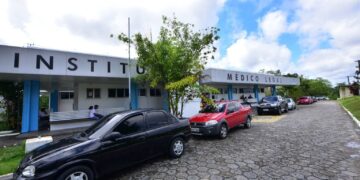Jovem morto com música tocando ao lado é encontrado - Foto: Bruno Zanardo/Arquivo/SSP-AM