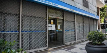 Governo irá analisar projeto para ressarcir aposentados do INSS - Imagem: Tomaz Silva/Agência Brasil