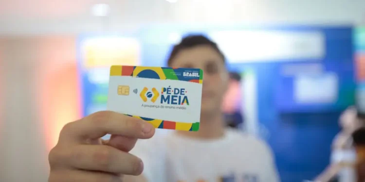 Pé-de-Meia pode ser liberado para quem terminou ensino médio? - Imagem: Divulgação/MEC