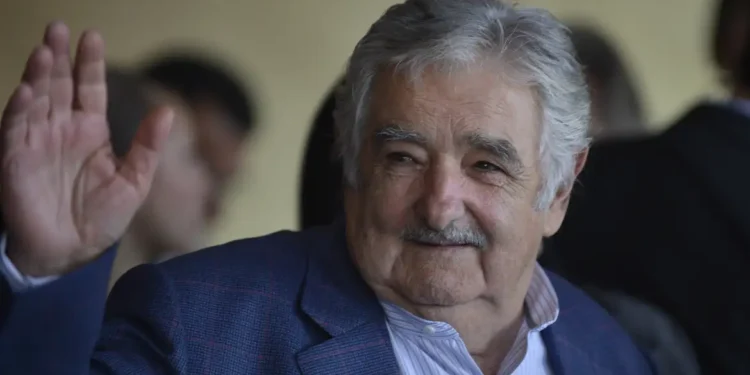 Pepe Mujica dizia que "Deus não existe", mas esperava estar errado - Imagem: José Cruz/Agência Brasil
