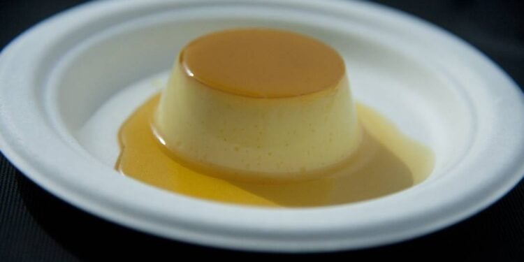 Pudim com poucas calorias e muito sabor é bem fácil de preparar - Foto: Adriana Lorete / Agência O Globo