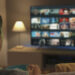 Assistindo TV - Reprodução/iStock