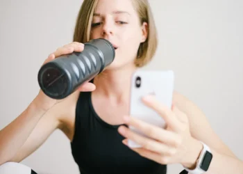 Quer perder 4 cm barriga em 10 dias? Essa bebida é melhor que hibisco ou chá verde - Imagem: Pexels