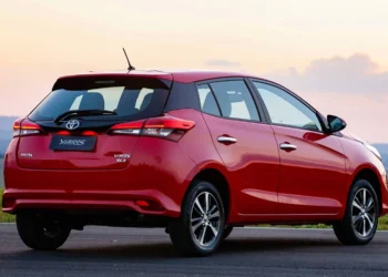 Carros que têm preço popular, mas são excelentes para a rotina - Imagem: Divulgação/Toyota