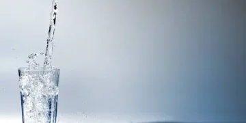 Copo de Água - Reprodução/iStock