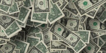 Fortuna de R$ 900 bilhões de aposentado vai ser doado - Imagem: Pixabay