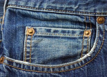 Você sabe para que servem os botões de metal no seu jeans? - Imagem: Pixabay