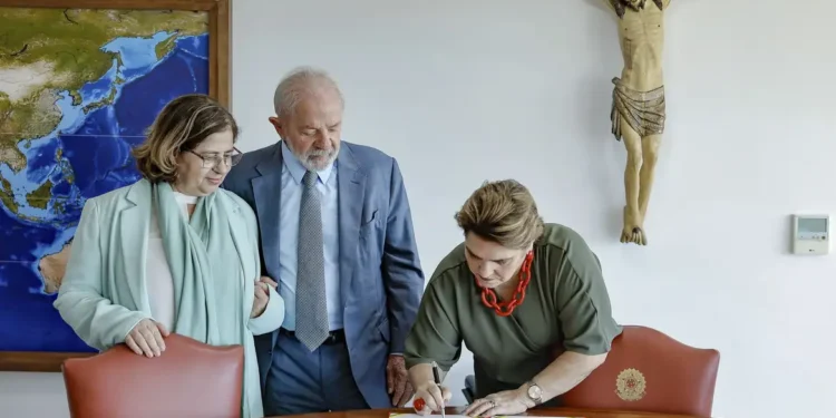 Conheça a nova ministra das Mulheres nomeada por Lula - Imagem: Ricardo Stuckert/Presidência da República