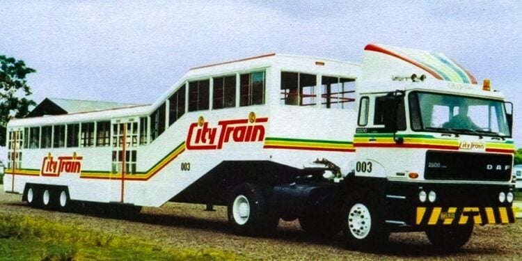 Ônibus mais longo do mundo - Reprodução