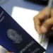 Benefício para trabalhador de carteira assinada é chocante - Imagem: Agência Brasil