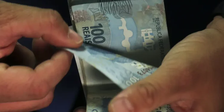 Consulte se tem valores a receber usando seu CPF - Imagem: José Cruz/Agência Brasil