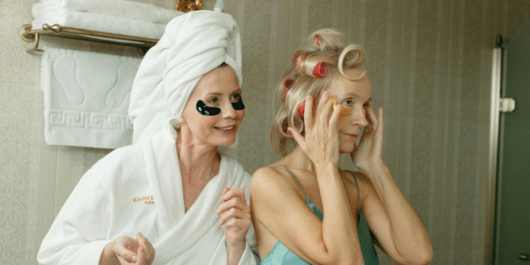 Sugestões de produtos de beleza para pessoas de 50 anos ou mais