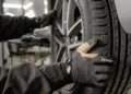 Pneus de marcas diferentes podem danificar o carro?
