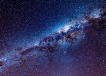 Fratura galáctica deixa astrônomos focados em estudo