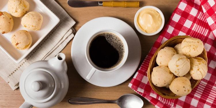 Lista dos 10 melhores café da manhã conta com o do Brasil