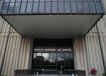 Banco Central convoca todos brasileiros que fazem Pix - Imagem: Marcello Casal Jr/Agência Brasil