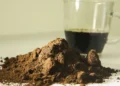 Matéria-prima desses cafés é imprópria para consumo - Imagem: Marcello Casal Jr/Agência Brasil