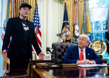 Elon Musk defende Trump e critica exagero em ataques - Imagem: Francis Chung/Bloomberg