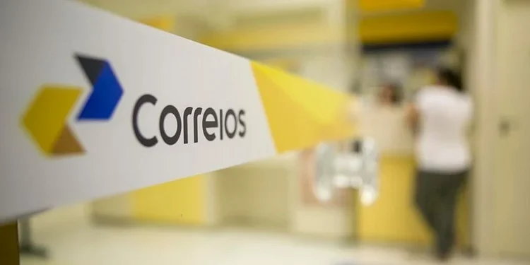 60 mil vítimas do INSS já foram ao Correios - Imagem: Agência Brasil
