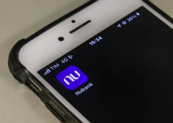 Pagamentos no Nubank podem ser feito por voz e áudio - Imagem: Marcello Casal Jr/Agência Brasil