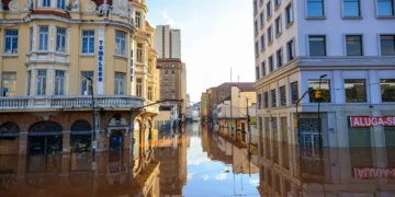 Boate Kiss teve quase o dobro de vítimas das enchentes do Rio Grande do Sul - Imagem: Gustavo Mansur/Palácio Piratini