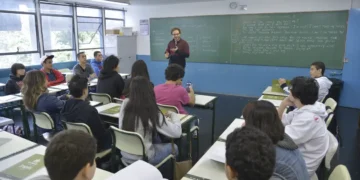 Supervisores escolares podem ter aposentadoria especial em breve - Imagem: Wilson Dias/Agência Brasil