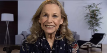 Mitzi Perdue - Reprodução