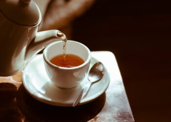 O melhor chá para auxiliar o corpo a produzir colágeno - Imagem: Pixabay