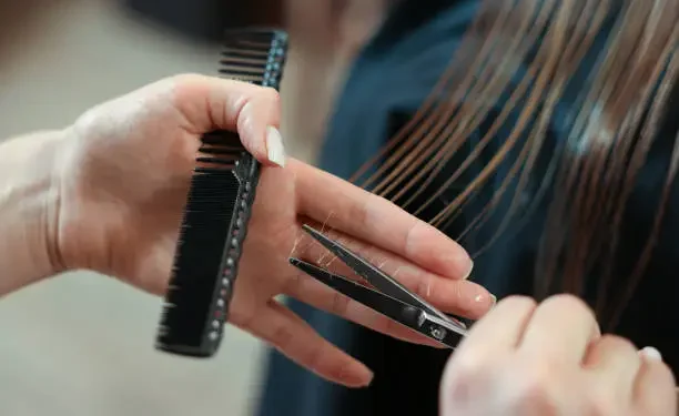 Corte de cabelo - Reprodução/iStock