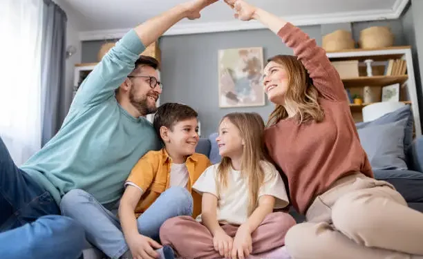 Criança protegida - Reprodução/iStock