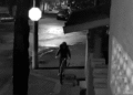 Imagens de câmeras de segurança mostram Marcelle chegando à casa do acusado de bicicleta. (Foto: câmera de segurança)