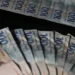 Mulher gasta 2,4 milhões em um dia após receber por engano - Imagem: José Cruz/Agência Brasil