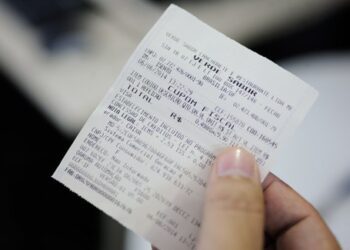 Quem coloca CPF na nota pode receber R$ 100 mil na conta - Imagem: Pedro França/Agência Senado