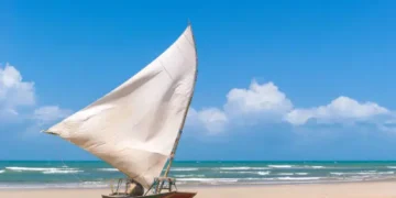 Praia - Reprodução/iStock