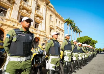 190 mil servidores públicos vão receber aumento no salário - Imagem: Janaína Pepeu/Secom Pernambuco
