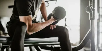 Tríceps - Reprodução/iStock