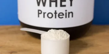 Whey protein - Reprodução/iStock