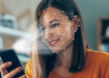 Biometria facial é usada como golpe para atingir aposentados - Imagem: Pixabay